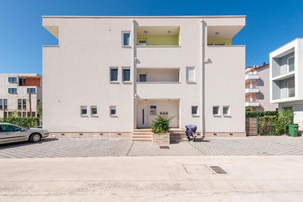 Narancin Apartments تروغير المظهر الخارجي الصورة