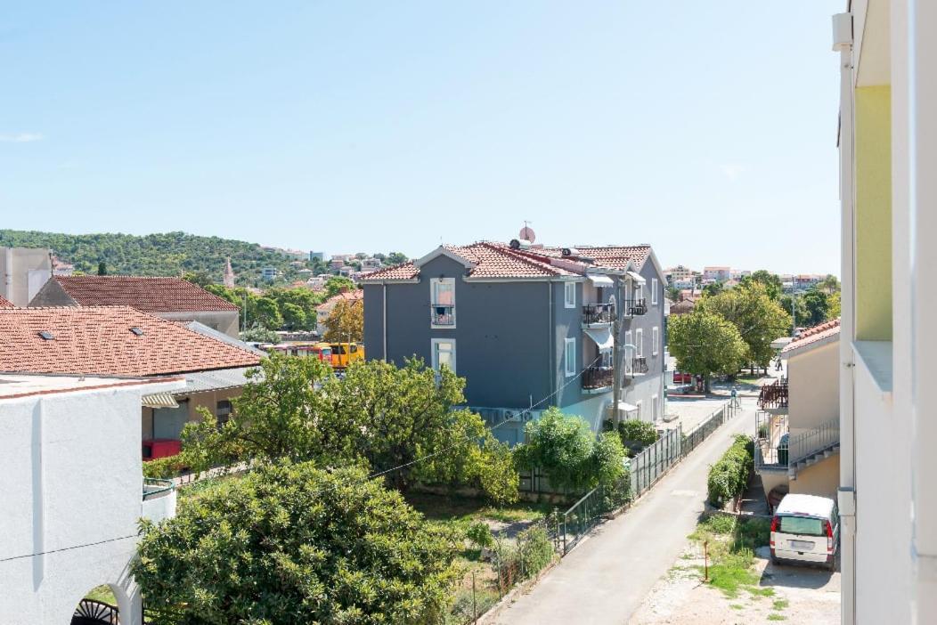 Narancin Apartments تروغير المظهر الخارجي الصورة